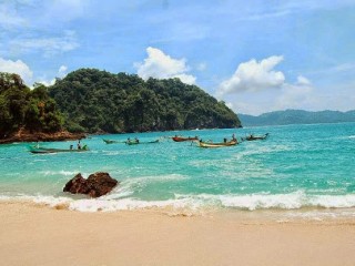 4 Pantai Cantik Dan Natural Di Taman Nasional Meru Betiri